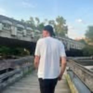 Meet your Posher, Judd